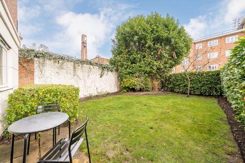 2 bedroom flat for sale, Mill Pond Close, London SW8