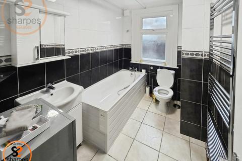 undefined, Idlecombe Road, London, London
