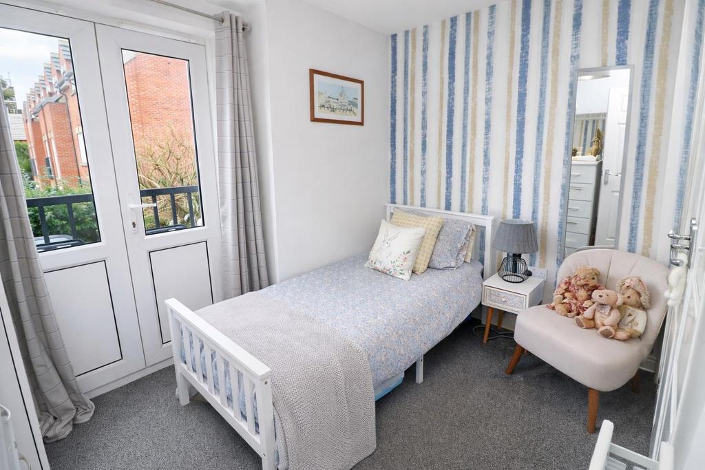 Bedroom 5