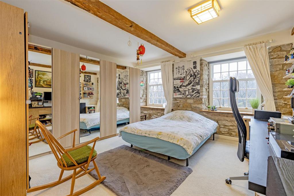 Bedroom 2-1.jpg
