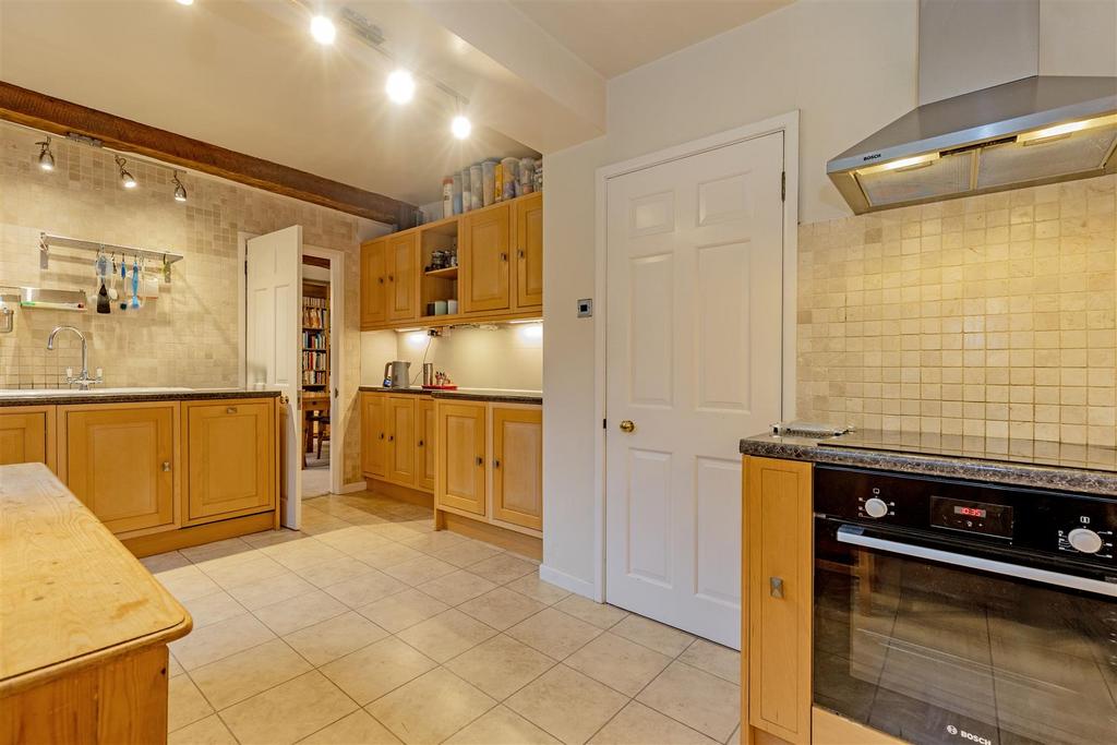 Kitchen-1.jpg