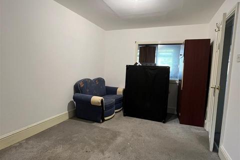undefined, Moorbottom Road, Huddersfield HD1