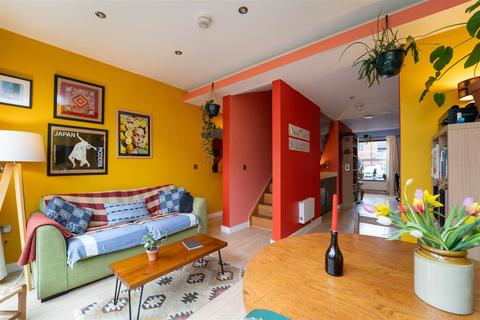 3 bedroom terraced house for sale, Rosebery Street, Moss Side