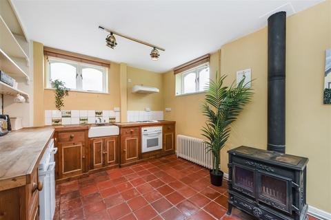 undefined, Penton Mewsey, Andover