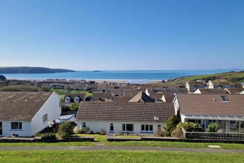 4 bedroom detached house for sale, Holbrook Road, Broad Haven, Haverfordwest