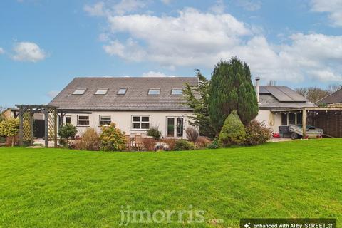 4 bedroom detached bungalow for sale, St. Catherines Close, Princes Gate, SA67