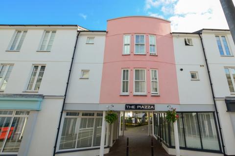 2 bedroom flat to rent, 4 The Piazza, Crockwell Street, Bodmin, PL31 2DR
