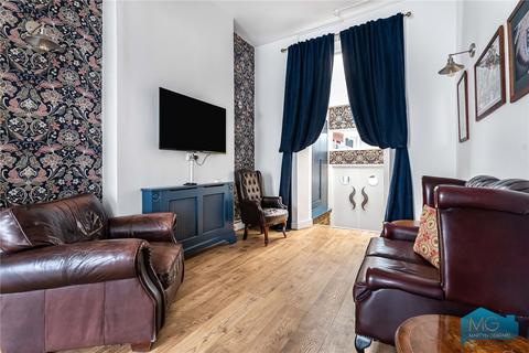 3 bedroom apartment for sale, Royal College Street, London, NW1