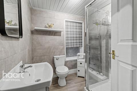 2 bedroom terraced house for sale, Foundry Road, Pontypool
