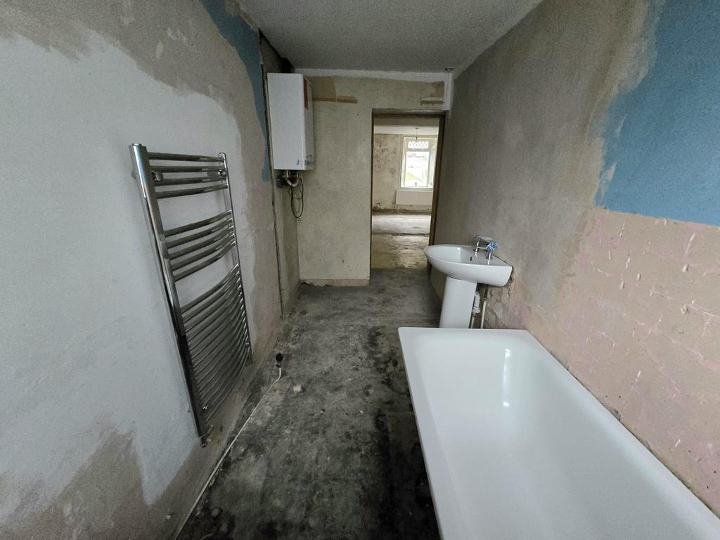 Downstairs Bathroom