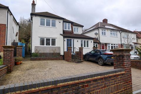 undefined, Chaldon Way, Coulsdon