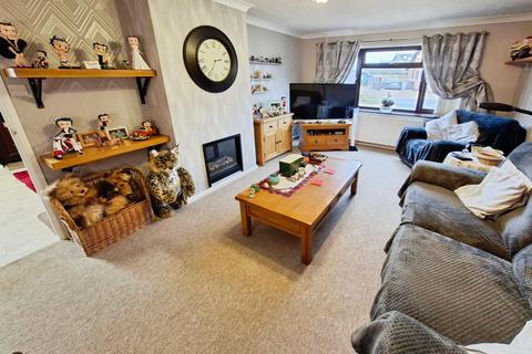 2 bedroom bungalow for sale, St. William Court, Holbeach, Spalding