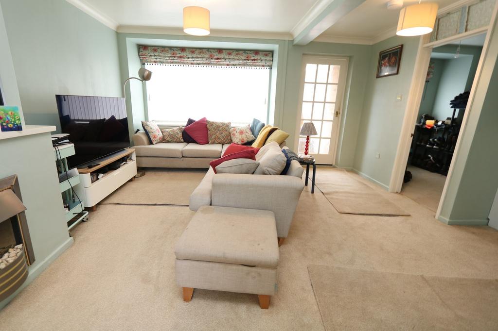 Lounge Dining Room