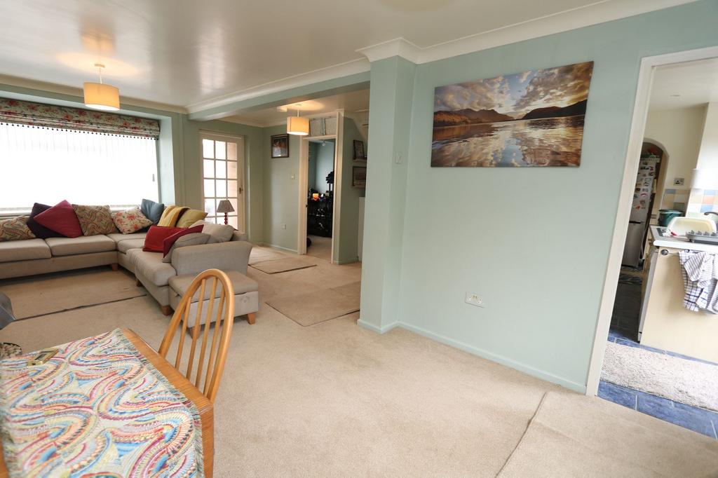 Lounge Dining Room
