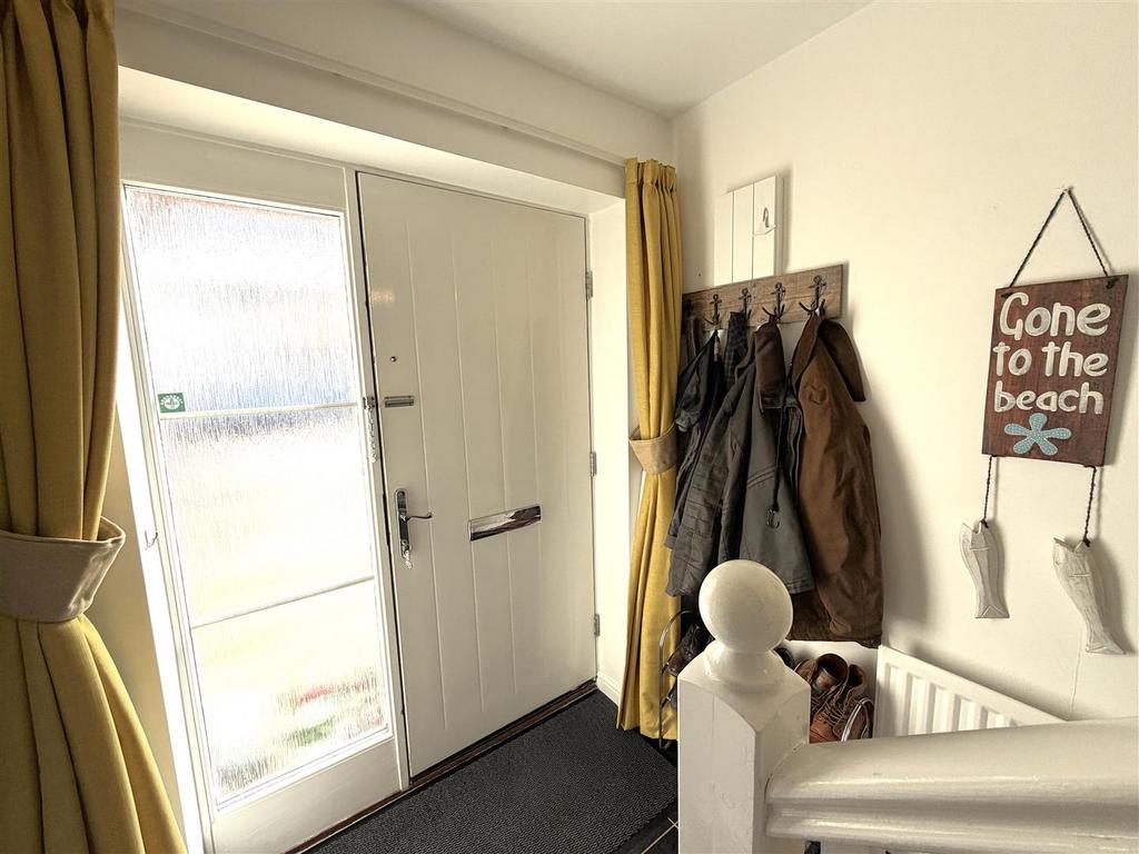 Entrance Hall.JPG