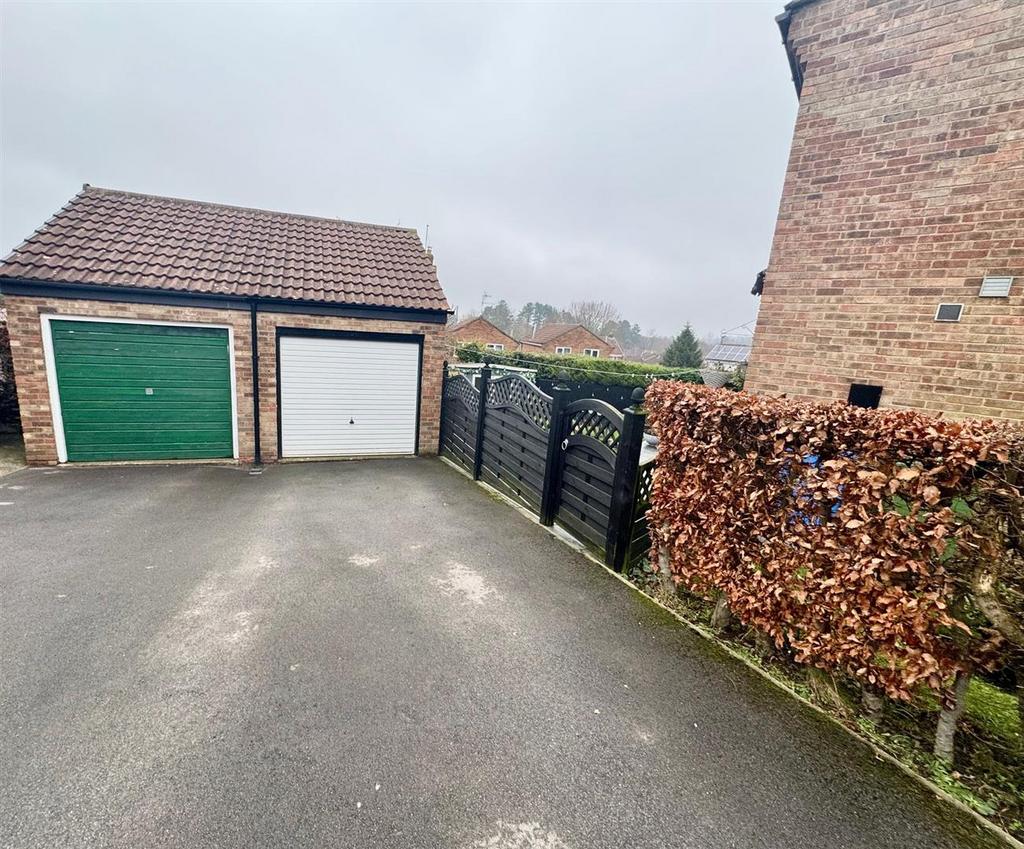 Driveway.jpg