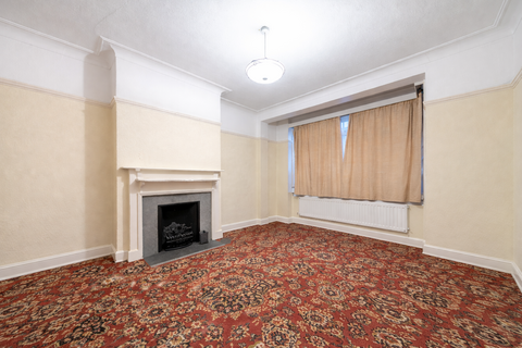 undefined, Manor Way, Merton CR4