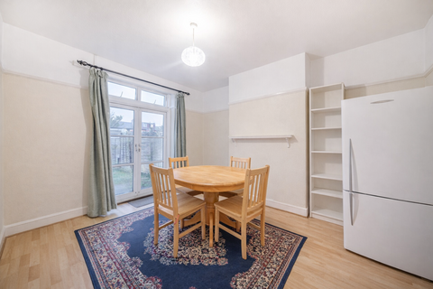 3 bedroom end of terrace house for sale, Manor Way, Merton CR4