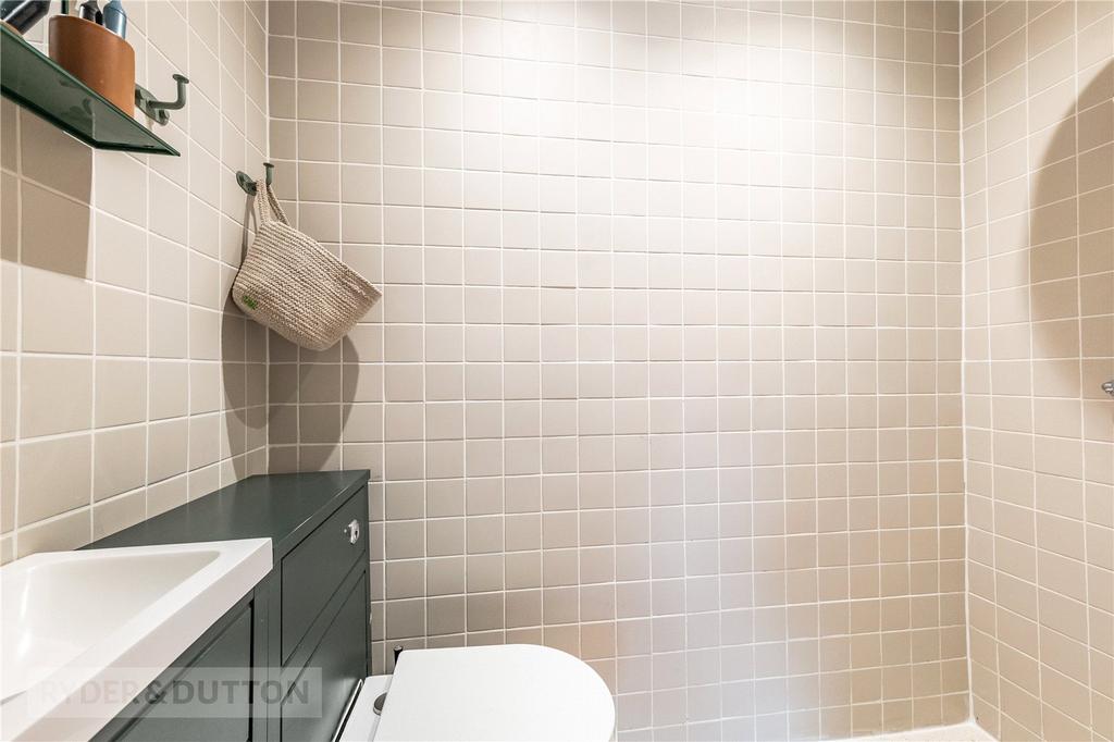 Ensuite