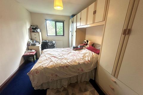 1 bedroom flat for sale, Rydal Court, Watford WD25