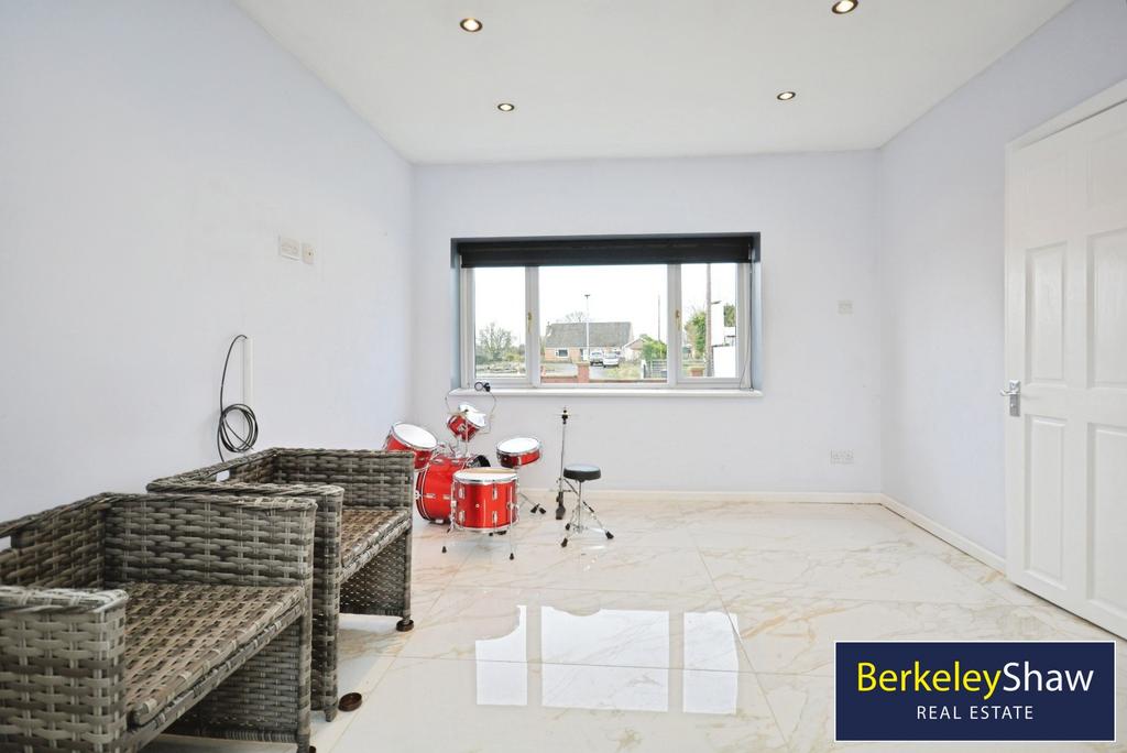 Annex Living Room