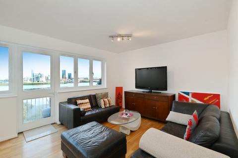 2 bedroom apartment for sale, Frans Hals Court, London, E14
