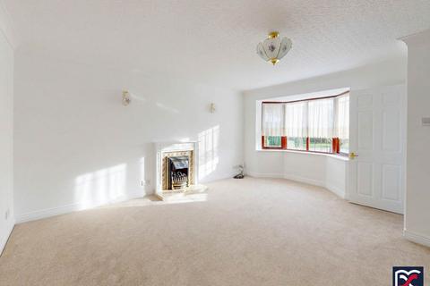 undefined, Stuart Close, Northampton NN4
