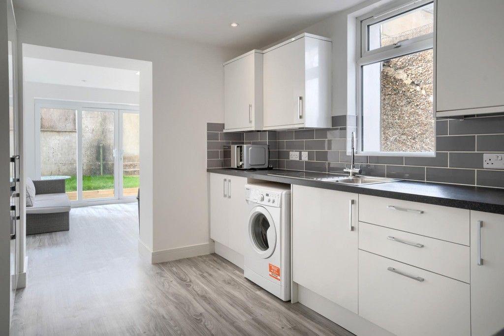 Kitchen/Lounge