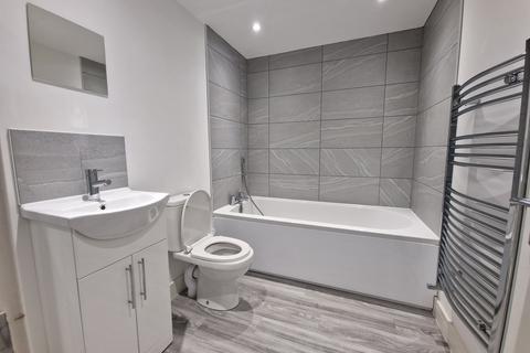 2 bedroom flat to rent, Eastern Road, Brighton BN2