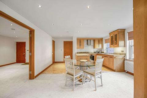 2 bedroom apartment for sale, Kingston House South, Ennismore Gardens, Knightsbridge SW7