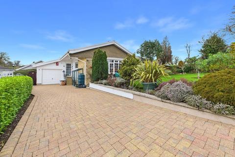 undefined, Cotswold Gardens, Kilgetty, SA68