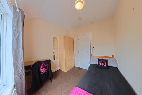 undefined, Coombe Road, Brighton BN2