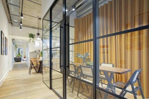 Office to rent, 22 Lavington St London SE1 0NZ