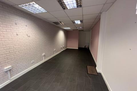 Retail property (high street) to rent, 81C-81D Main St Falkirk FK2 7NZ