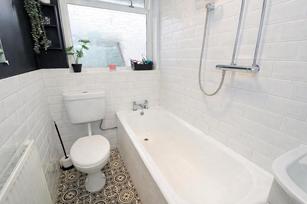 Bath.jpg