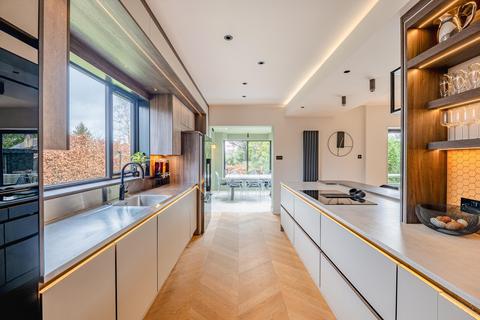 undefined, Van Diemens Lane, Bath, Somerset BA1