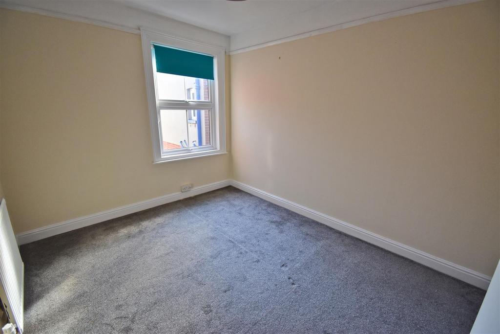 Bedroom 2.jpg