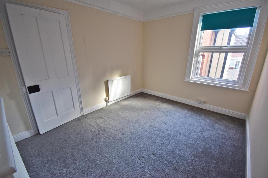 Bedroom 2.2.jpg