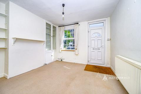 2 bedroom terraced house to rent, Victoria Road, Berkhamsted, HP4