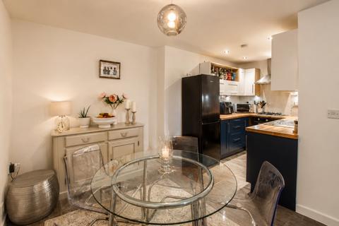 2 bedroom end of terrace house for sale, 12 Royffe Way, Bodmin, PL31 1GA