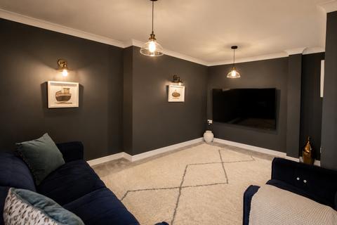 2 bedroom end of terrace house for sale, 12 Royffe Way, Bodmin, PL31 1GA