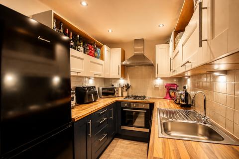 2 bedroom end of terrace house for sale, 12 Royffe Way, Bodmin, PL31 1GA