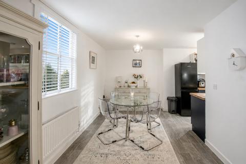 2 bedroom end of terrace house for sale, 12 Royffe Way, Bodmin, PL31 1GA