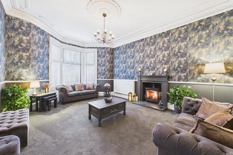 5 bedroom detached house for sale, Glasgow Road, Kilsyth, G65