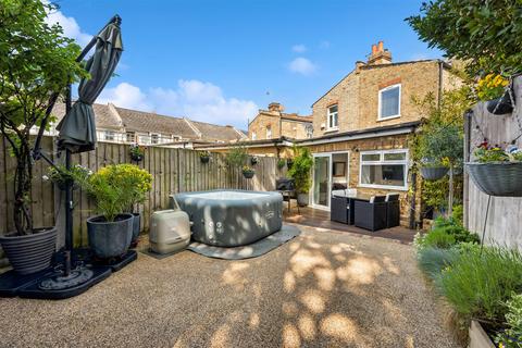 2 bedroom flat for sale, Kingston Road, Wimbledon SW19