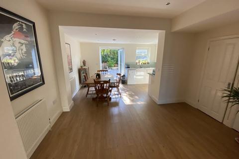 2 bedroom house to rent, 2 Bedroom House – Teynton Terrace, London N17
