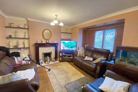 3 bedroom detached house for sale, Turner Close, Crewe
