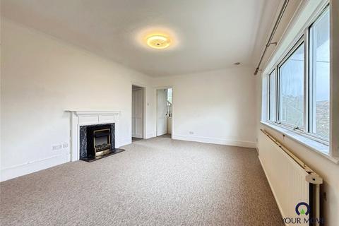 3 bedroom detached house for sale, Chichester Road, West Sussex PO21