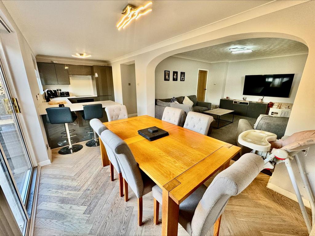 Kitchen/dining room