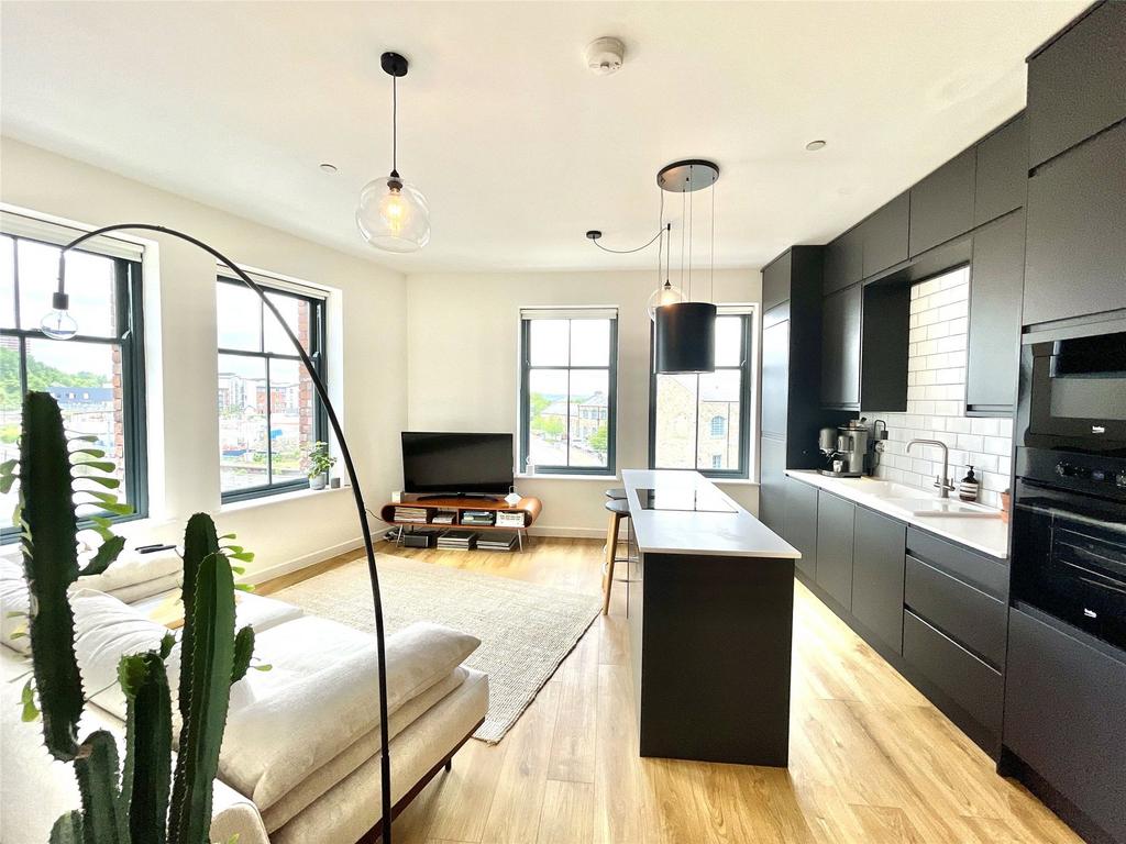 Kitchen/Living Room